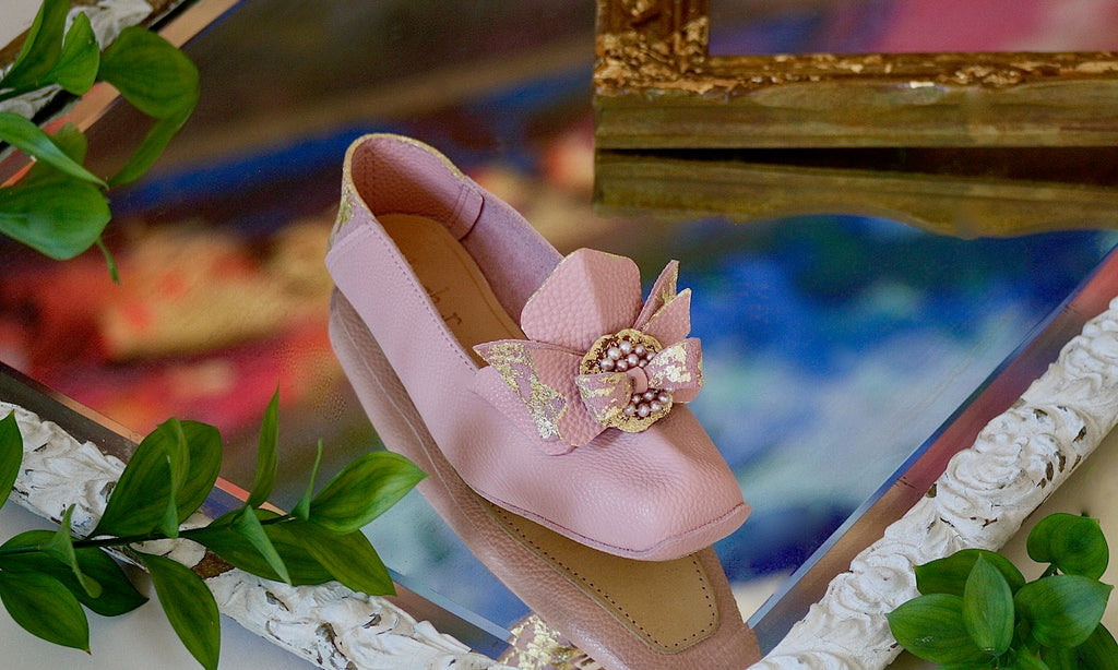 Handmade luxury shoes pink leather gold leaf handmade in Montreal Canada By Flechr Kimberly Fletcher Cheongju art competition