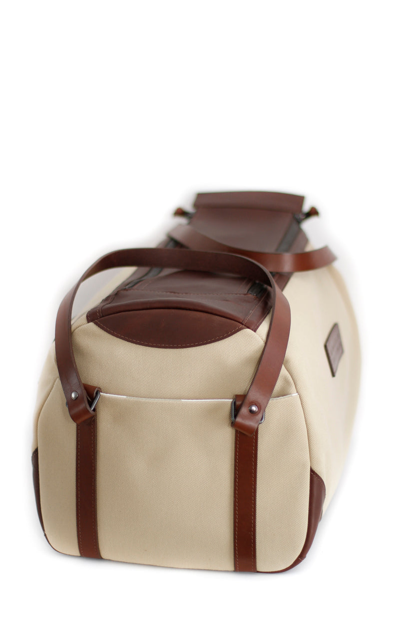 handmade luxury leather travel bag handmade in Mtl Canada by designer Kimberly Fletcher